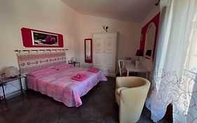 Locazioni Brevi La Rosaviola Guest Rooms